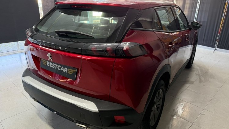 Peugeot 2008 1.2 PureTech Active Pack
