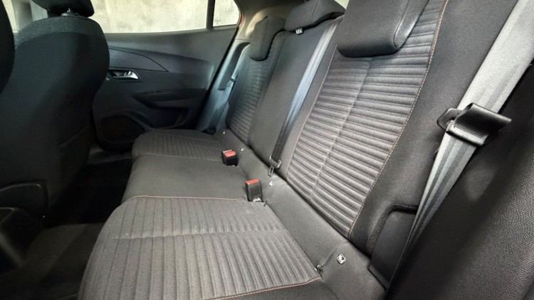 Peugeot 2008 1.2 PureTech Active Pack