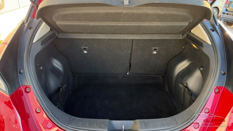 Nissan Leaf N-Connecta