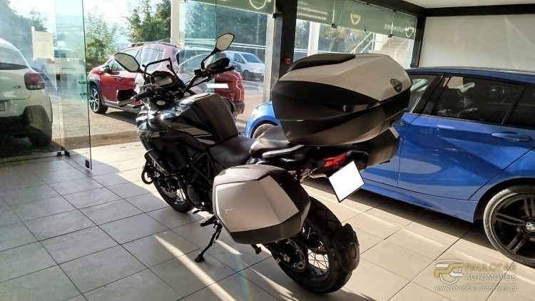 Benelli 500 TRK 502 X