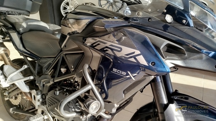 Benelli 500 TRK 502 X