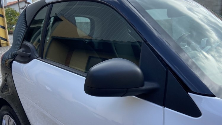Smart ForTwo Coup&eacute; 1.0i