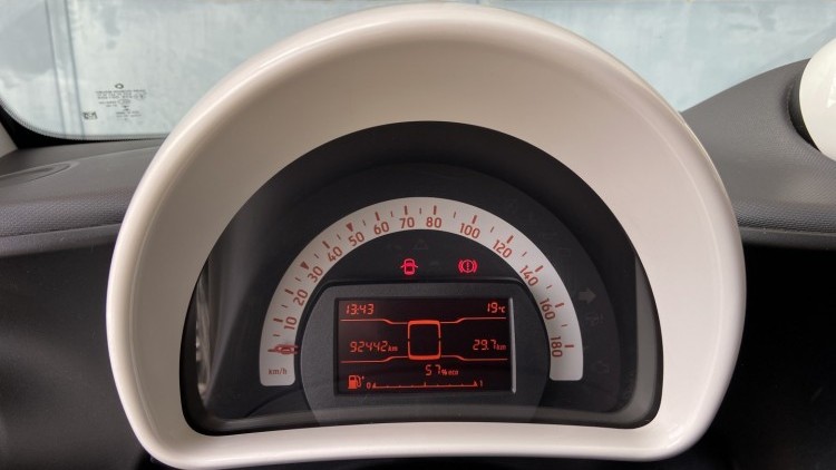 Smart ForTwo Coup&eacute; 1.0i