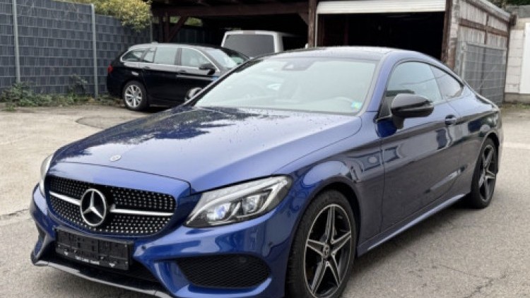 Mercedes-Benz Classe C 220 COUPE AMG LINE