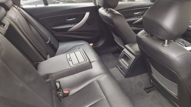 BMW S&eacute;rie 3 - 318 2.0 D TOURING