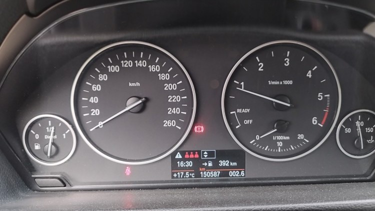 BMW S&eacute;rie 3 - 318 2.0 D TOURING