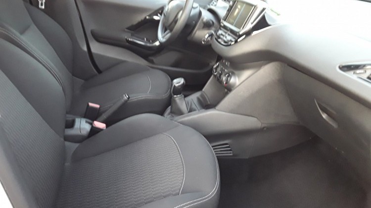 Peugeot 208 ACTIVE