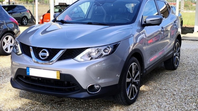 Nissan Qashqai 1.6 DCi X-Tronic Tekna Premium