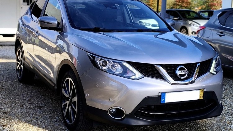 Nissan Qashqai 1.6 DCi X-Tronic Tekna Premium