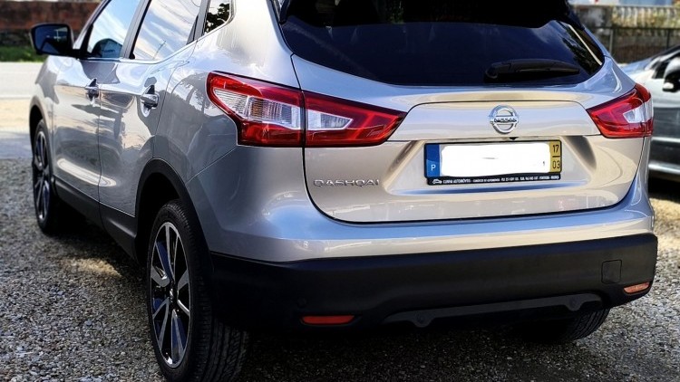 Nissan Qashqai 1.6 DCi X-Tronic Tekna Premium