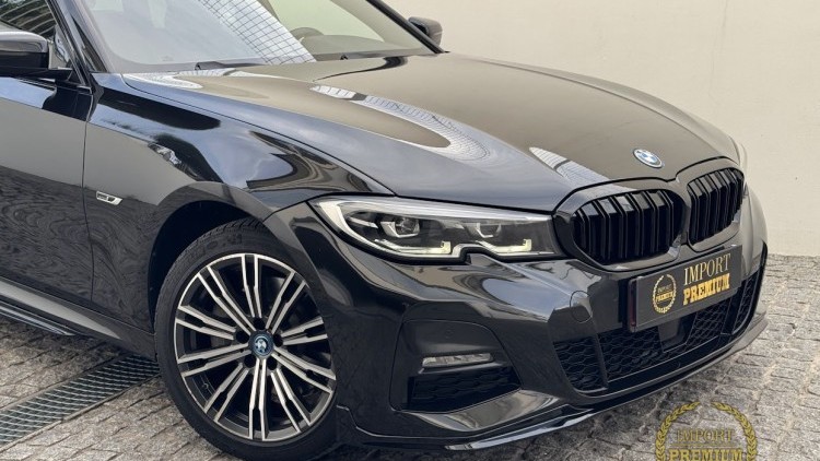 BMW S&eacute;rie 3 - 320 e Touring Pack M Full Extras