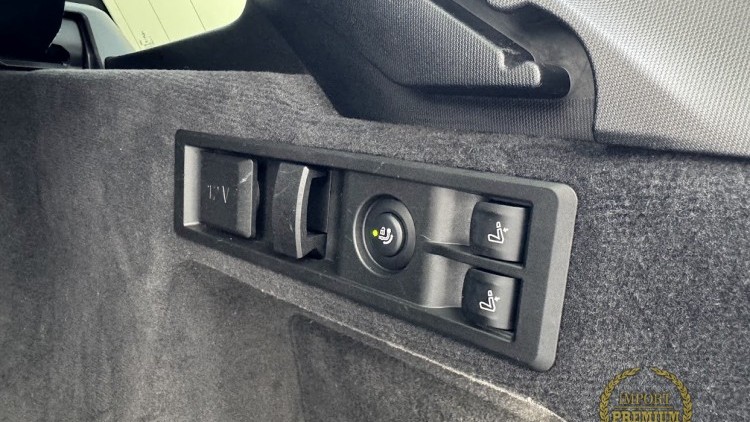 BMW S&eacute;rie 3 - 320 e Touring Pack M Full Extras