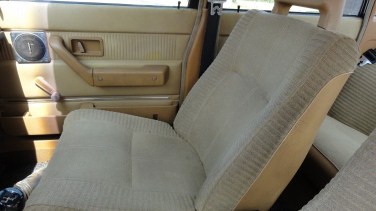 Volvo 244 2.1 GL Cl&aacute;ssico