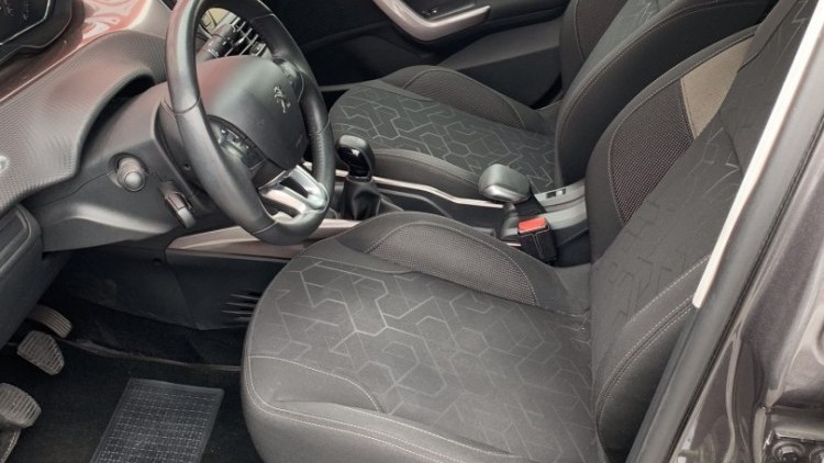 Peugeot 2008 1.6 HDI ACTIVE