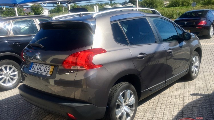 Peugeot 2008 1.6 HDI ACTIVE