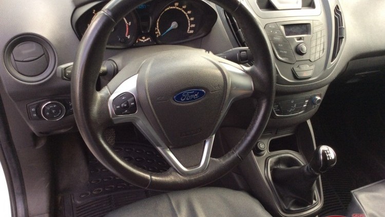 Ford Transit Courier 1.5 TDCi