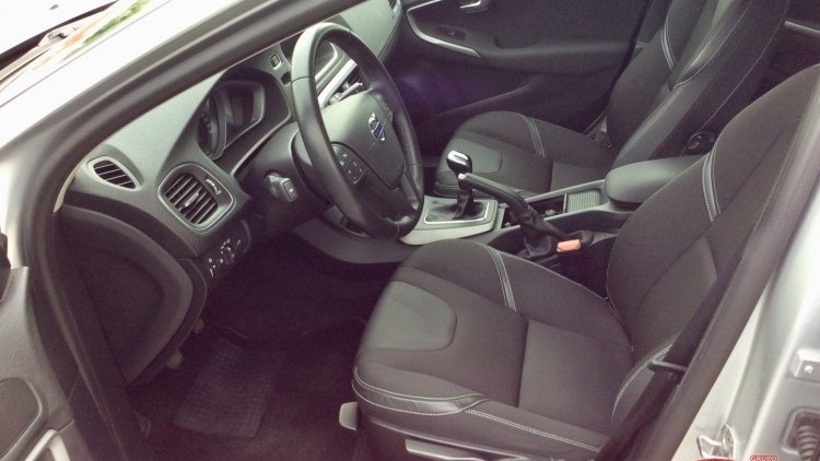 Volvo V40 2.0 D2 Kinetic