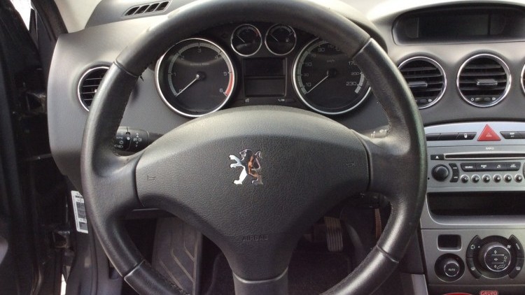 Peugeot 308 1.6 HDi Executive