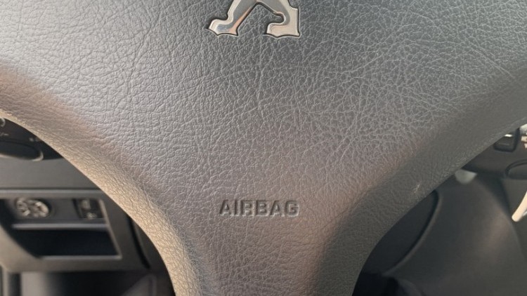 Peugeot 3008 2.0 HDi Hybrid 4