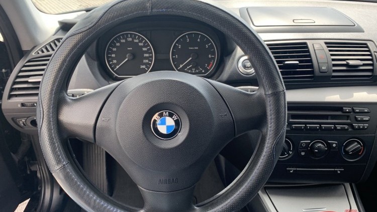BMW S&eacute;rie 1 - 116 i
