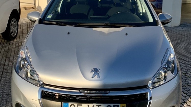 Peugeot 208 1.5 BlueHDI Signature