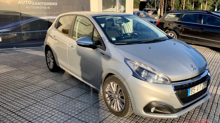 Peugeot 208 1.5 BlueHDI Signature