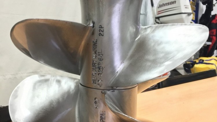 Conjunto de 2 h&eacute;lices Bravo III